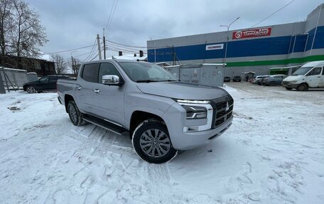 Mitsubishi L200, 2024 год, 5 499 000 рублей, 2 фотография