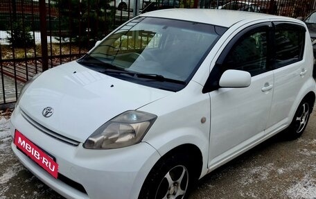 Toyota Passo III, 2004 год, 420 000 рублей, 3 фотография