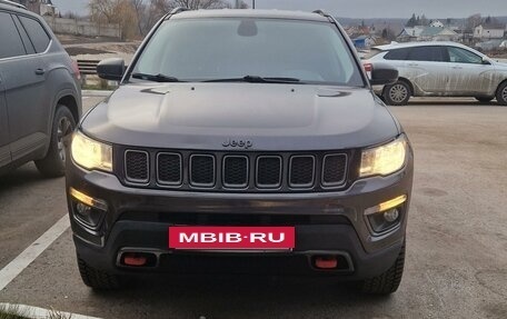 Jeep Compass II, 2019 год, 2 100 000 рублей, 2 фотография