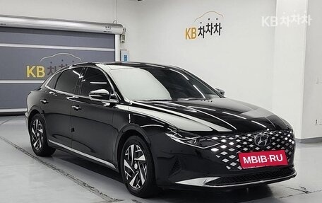 Hyundai Grandeur, 2022 год, 2 600 000 рублей, 4 фотография