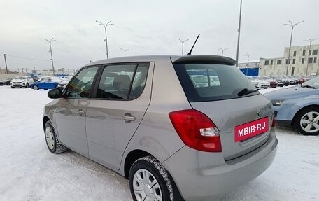 Skoda Fabia II, 2011 год, 595 000 рублей, 5 фотография