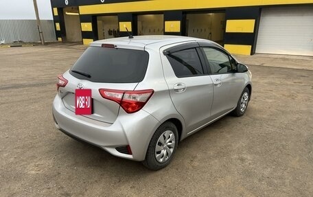 Toyota Vitz, 2018 год, 1 300 000 рублей, 2 фотография