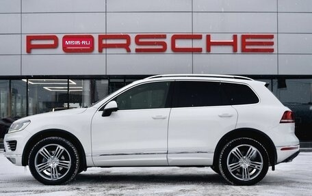 Volkswagen Touareg III, 2017 год, 3 770 000 рублей, 2 фотография