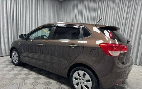 KIA Rio III рестайлинг, 2015 год, 1 100 000 рублей, 10 фотография