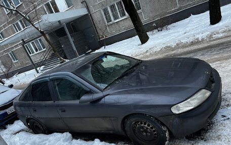 Opel Vectra B рестайлинг, 1996 год, 210 000 рублей, 3 фотография