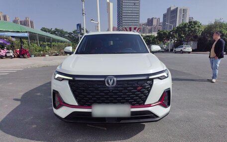 Changan CS35PLUS, 2021 год, 1 099 500 рублей, 2 фотография