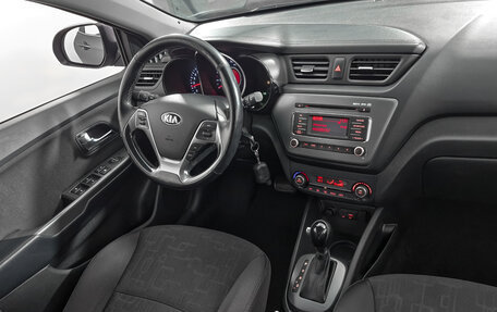 KIA Rio III рестайлинг, 2015 год, 979 000 рублей, 14 фотография