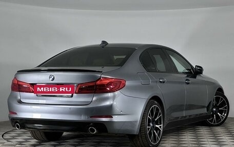 BMW 5 серия, 2018 год, 3 997 000 рублей, 2 фотография