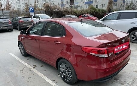 KIA Rio III рестайлинг, 2015 год, 970 000 рублей, 14 фотография