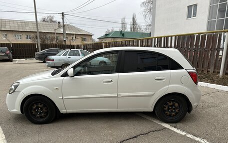 KIA Rio II, 2011 год, 650 000 рублей, 6 фотография