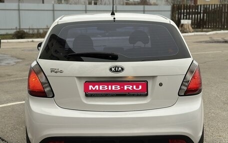 KIA Rio II, 2011 год, 650 000 рублей, 9 фотография