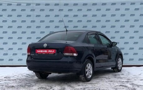 Volkswagen Polo VI (EU Market), 2011 год, 849 000 рублей, 2 фотография