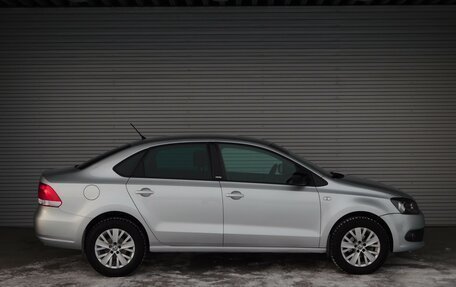 Volkswagen Polo VI (EU Market), 2014 год, 985 000 рублей, 4 фотография