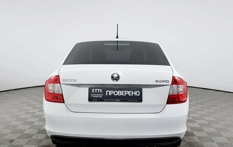 Skoda Rapid I, 2015 год, 932 000 рублей, 6 фотография