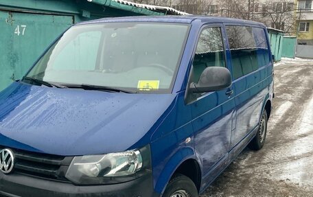 Volkswagen Transporter T5 рестайлинг, 2013 год, 1 950 000 рублей, 3 фотография