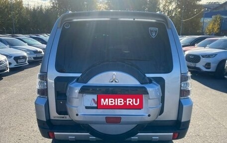 Mitsubishi Pajero IV, 2008 год, 1 700 000 рублей, 5 фотография