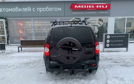 Chevrolet Niva I рестайлинг, 2010 год, 500 000 рублей, 16 фотография