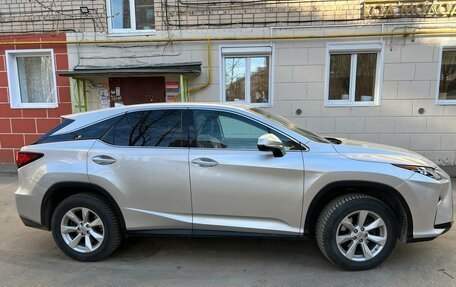 Lexus RX IV рестайлинг, 2016 год, 3 700 000 рублей, 3 фотография