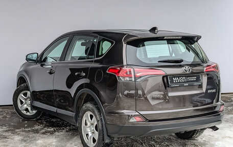 Toyota RAV4, 2018 год, 2 550 000 рублей, 7 фотография