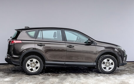 Toyota RAV4, 2018 год, 2 550 000 рублей, 4 фотография