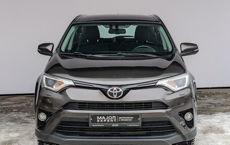 Toyota RAV4, 2018 год, 2 550 000 рублей, 2 фотография