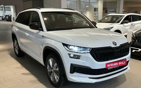 Skoda Kodiaq I, 2024 год, 6 650 000 рублей, 3 фотография