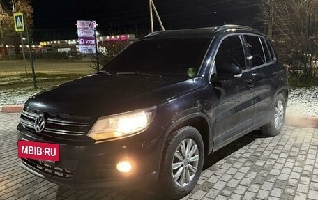 Volkswagen Tiguan I, 2011 год, 930 000 рублей, 2 фотография