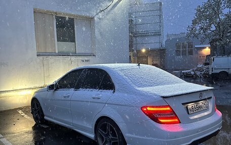 Mercedes-Benz C-Класс, 2012 год, 1 750 000 рублей, 13 фотография