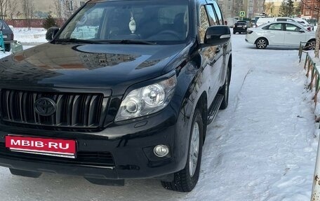 Toyota Land Cruiser Prado 150 рестайлинг 2, 2011 год, 3 200 000 рублей, 3 фотография