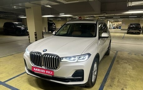 BMW X7, 2019 год, 7 100 000 рублей, 17 фотография