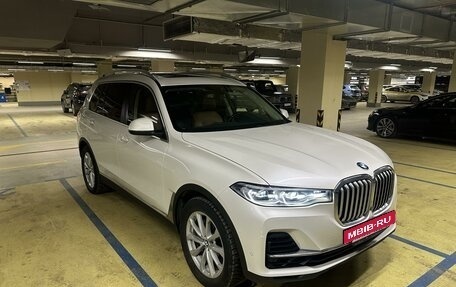 BMW X7, 2019 год, 7 100 000 рублей, 18 фотография