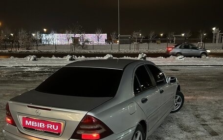 Mercedes-Benz C-Класс, 2002 год, 520 000 рублей, 4 фотография