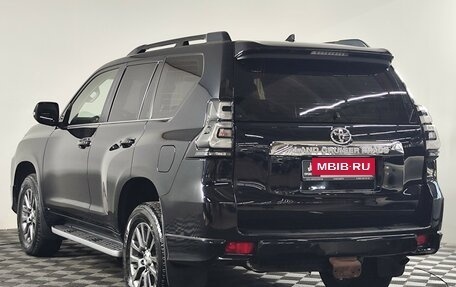 Toyota Land Cruiser Prado 150 рестайлинг 2, 2019 год, 4 975 000 рублей, 6 фотография