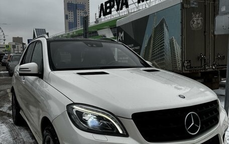 Mercedes-Benz M-Класс AMG, 2013 год, 2 800 000 рублей, 2 фотография