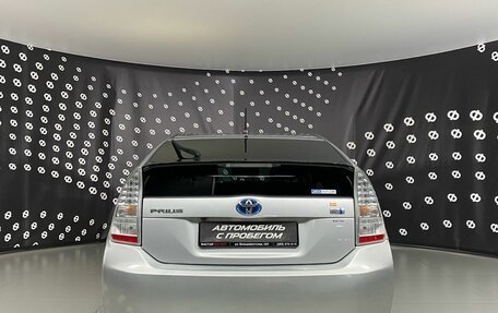 Toyota Prius, 2010 год, 899 000 рублей, 6 фотография