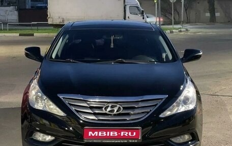 Hyundai Sonata VI, 2012 год, 1 250 000 рублей, 1 фотография