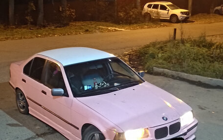 BMW 3 серия, 1993 год, 300 000 рублей, 5 фотография