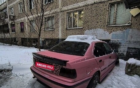 BMW 3 серия, 1993 год, 300 000 рублей, 16 фотография