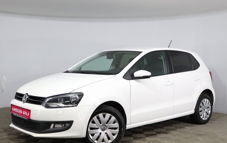 Volkswagen Polo VI (EU Market), 2013 год, 930 000 рублей, 1 фотография