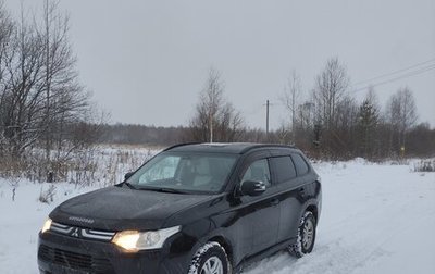 Mitsubishi Outlander III рестайлинг 3, 2012 год, 1 299 000 рублей, 1 фотография