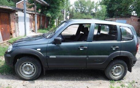 Chevrolet Niva I рестайлинг, 2015 год, 850 000 рублей, 2 фотография