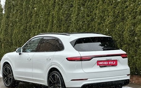 Porsche Cayenne III, 2023 год, 13 300 000 рублей, 3 фотография