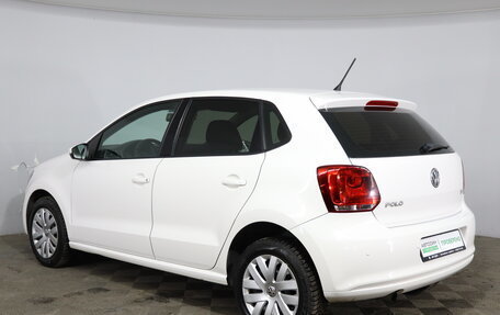 Volkswagen Polo VI (EU Market), 2013 год, 930 000 рублей, 7 фотография