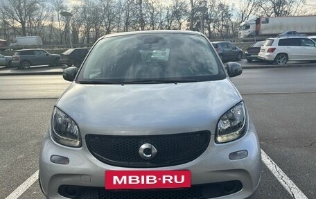 Smart Forfour II, 2016 год, 1 200 000 рублей, 7 фотография