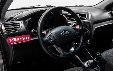 KIA Rio III рестайлинг, 2013 год, 1 015 000 рублей, 14 фотография