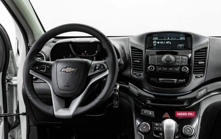 Chevrolet Orlando I, 2013 год, 1 265 000 рублей, 12 фотография