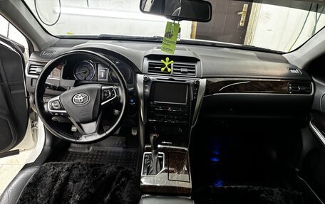 Toyota Camry, 2016 год, 2 300 000 рублей, 11 фотография