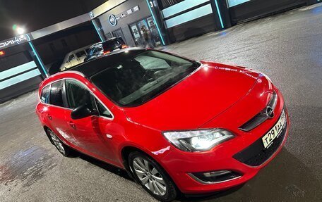 Opel Astra J, 2014 год, 1 400 000 рублей, 5 фотография