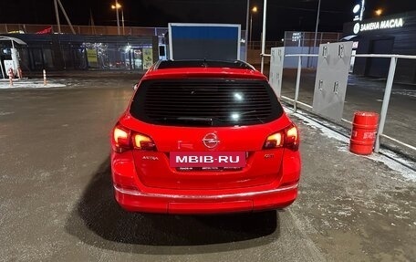 Opel Astra J, 2014 год, 1 400 000 рублей, 3 фотография