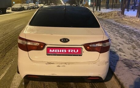 KIA Rio III рестайлинг, 2012 год, 390 000 рублей, 1 фотография